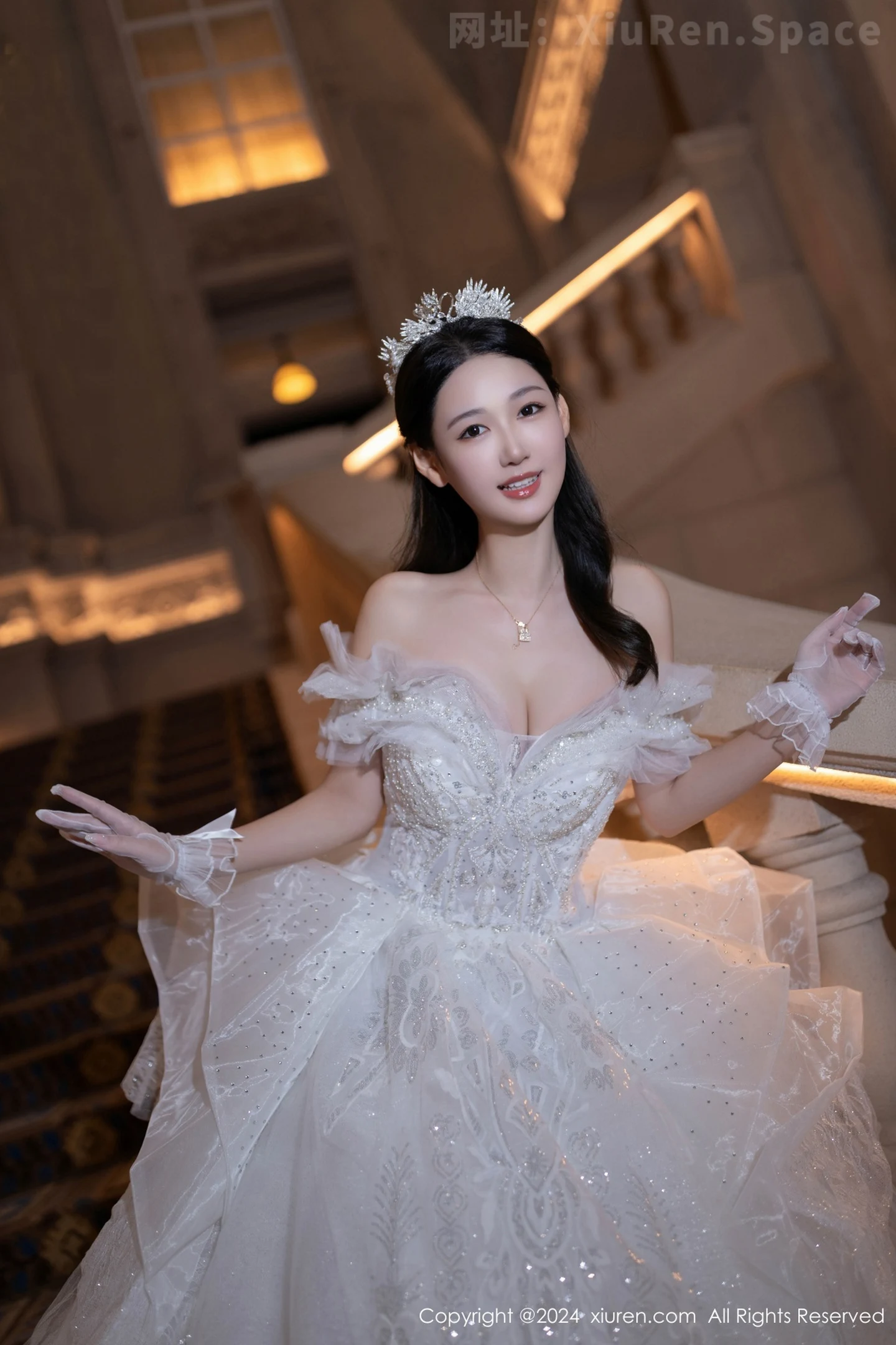 图片[5]-[XiuRen秀人网] VOL.9283 模特唐安琪性感白色婚纱露白色内衣配超薄肉丝秀美腿诱惑写真86P-秀人网官方网站